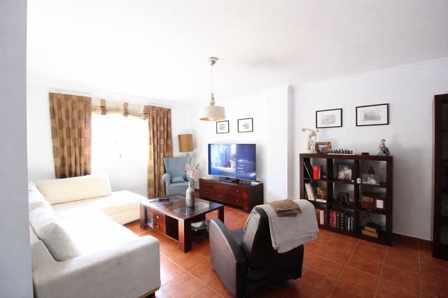 4 chambre Maison de Ville à vendre à Guadalmina Alta, Marbella - 730 000 € (Ref: 9894647)