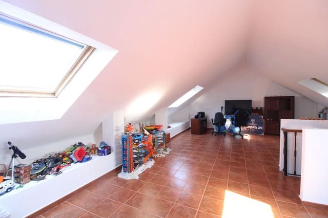 4 chambre Maison de Ville à vendre à Guadalmina Alta, Marbella - 730 000 € (Ref: 9894647)