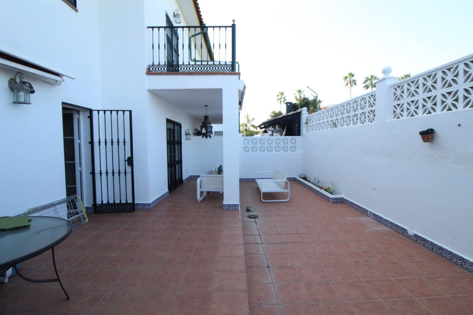 4 chambre Maison de Ville à vendre à Guadalmina - 730 000 € (Ref: 9894647)