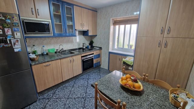 4 camera da letto Casa in vendita in Estepona - 700.000 € (Rif: 9894648)