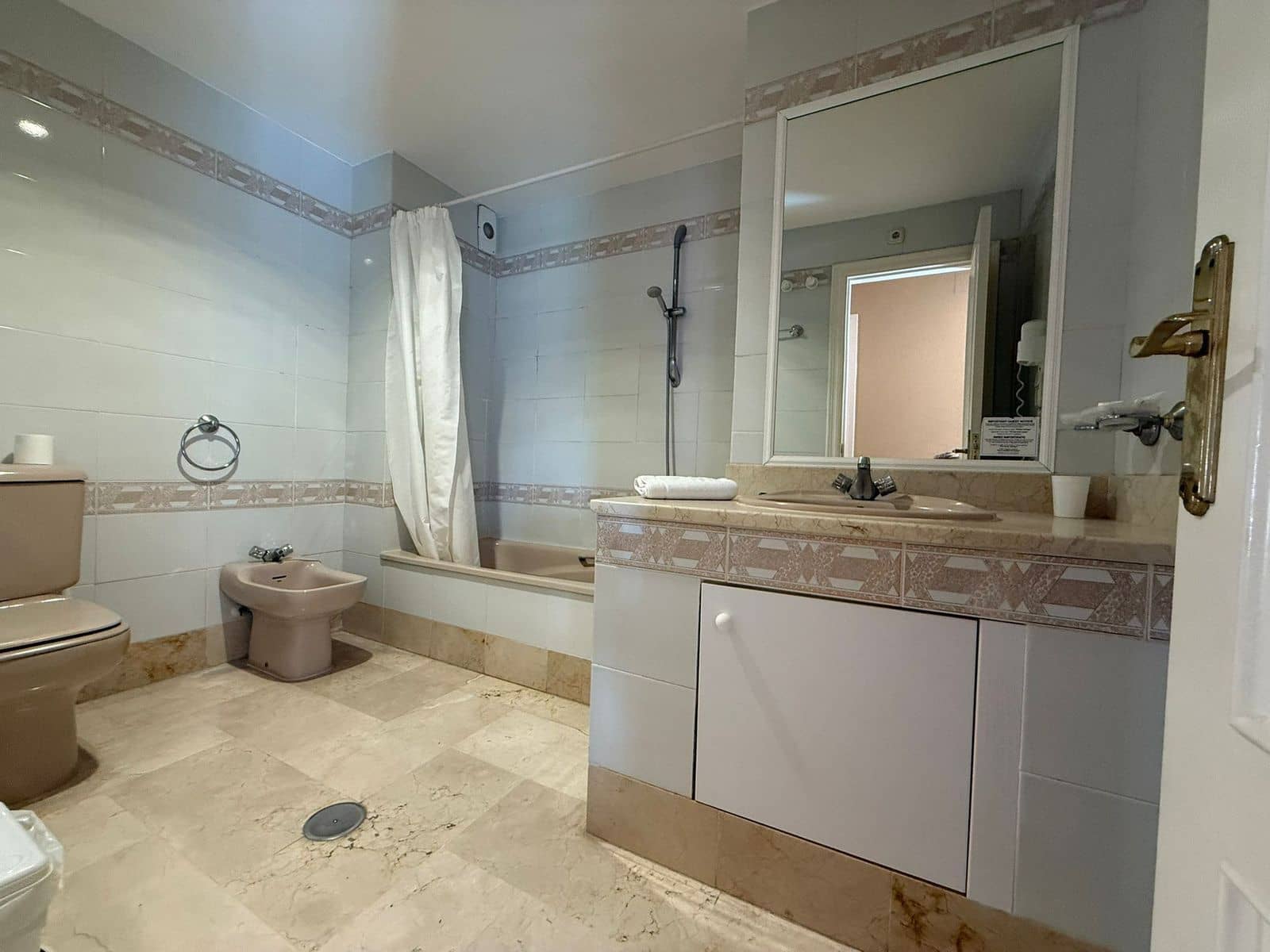 3 quarto Apartamento para venda em Mijas Golf - 350 000 € (Ref: 9894649)