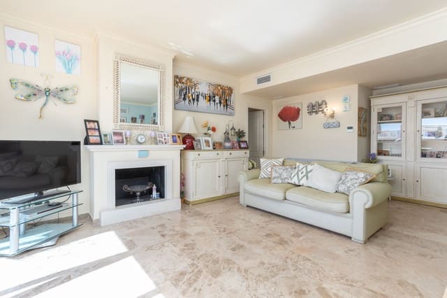 3 soveværelse Penthouse til salg i San Pedro de Alcantara, Marbella - € 950.000 (Ref: 9894650)