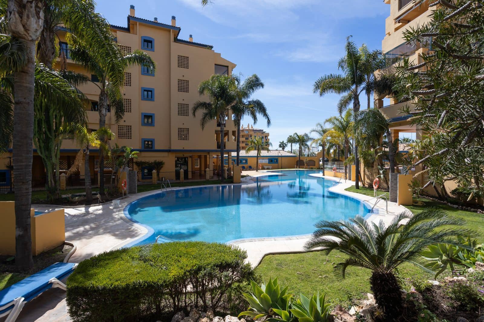 3 soveværelse Penthouse til salg i San Pedro de Alcantara - € 950.000 (Ref: 9894650)