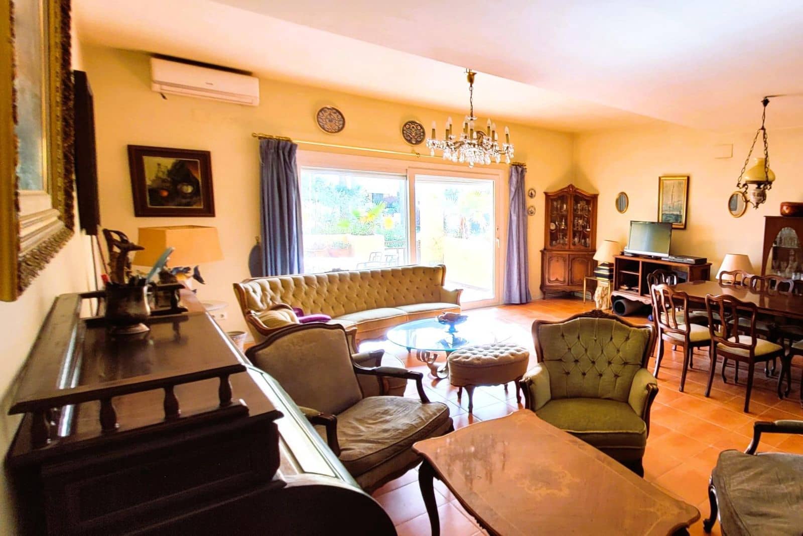 4 camera da letto Casa in vendita in Estepona - 600.000 € (Rif: 9894652)