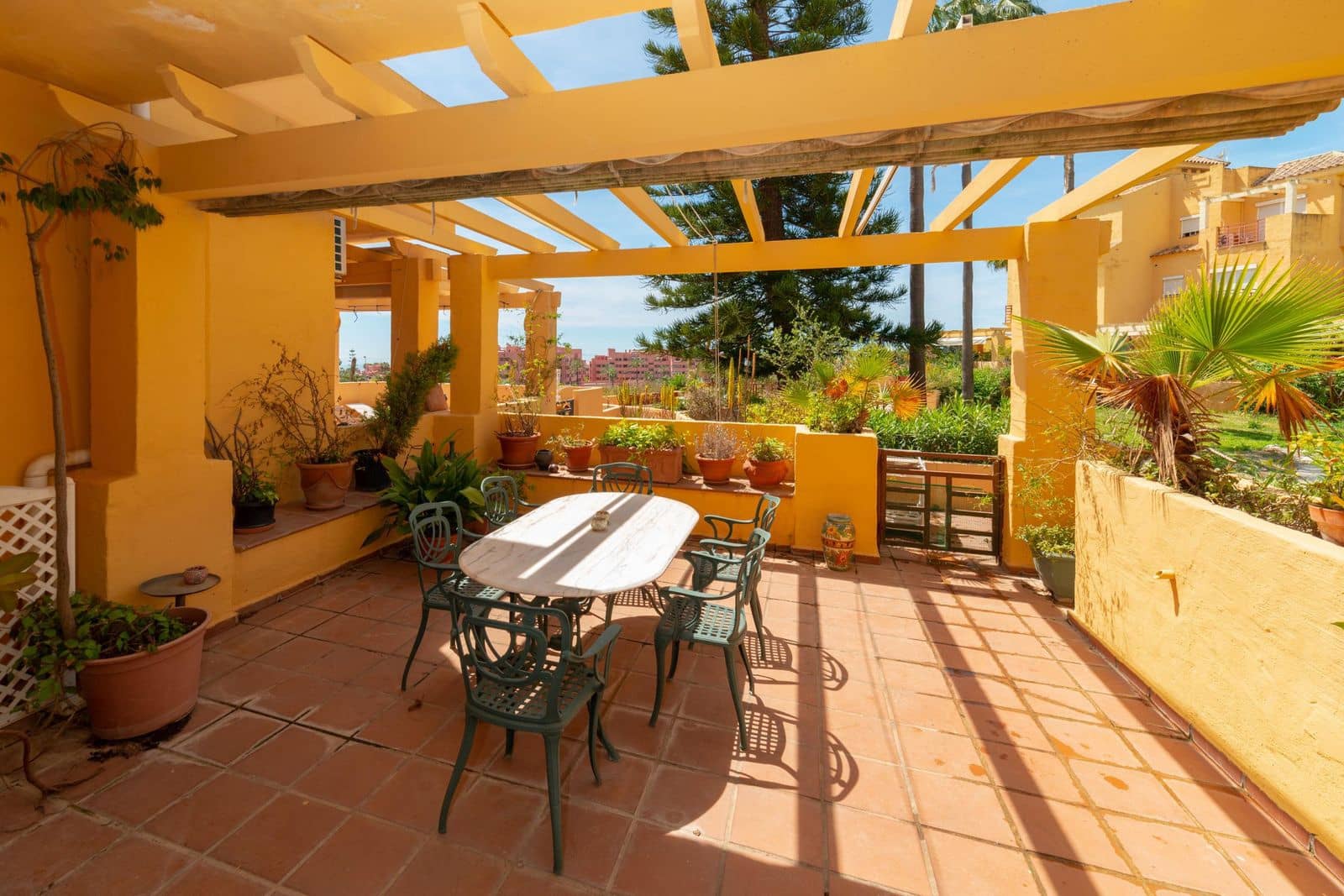 4 camera da letto Casa in vendita in Estepona - 600.000 € (Rif: 9894652)