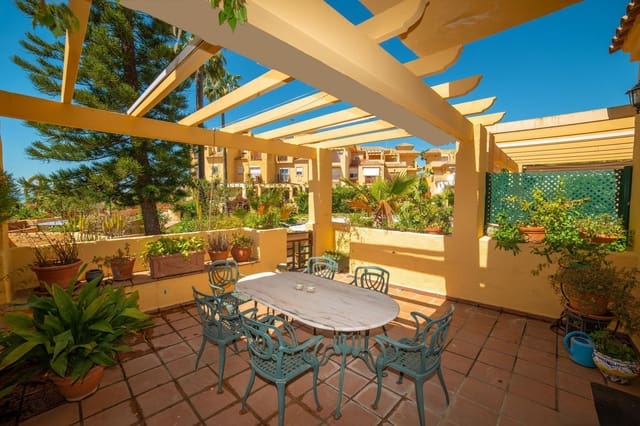 4 camera da letto Casa in vendita in Estepona - 600.000 € (Rif: 9894652)