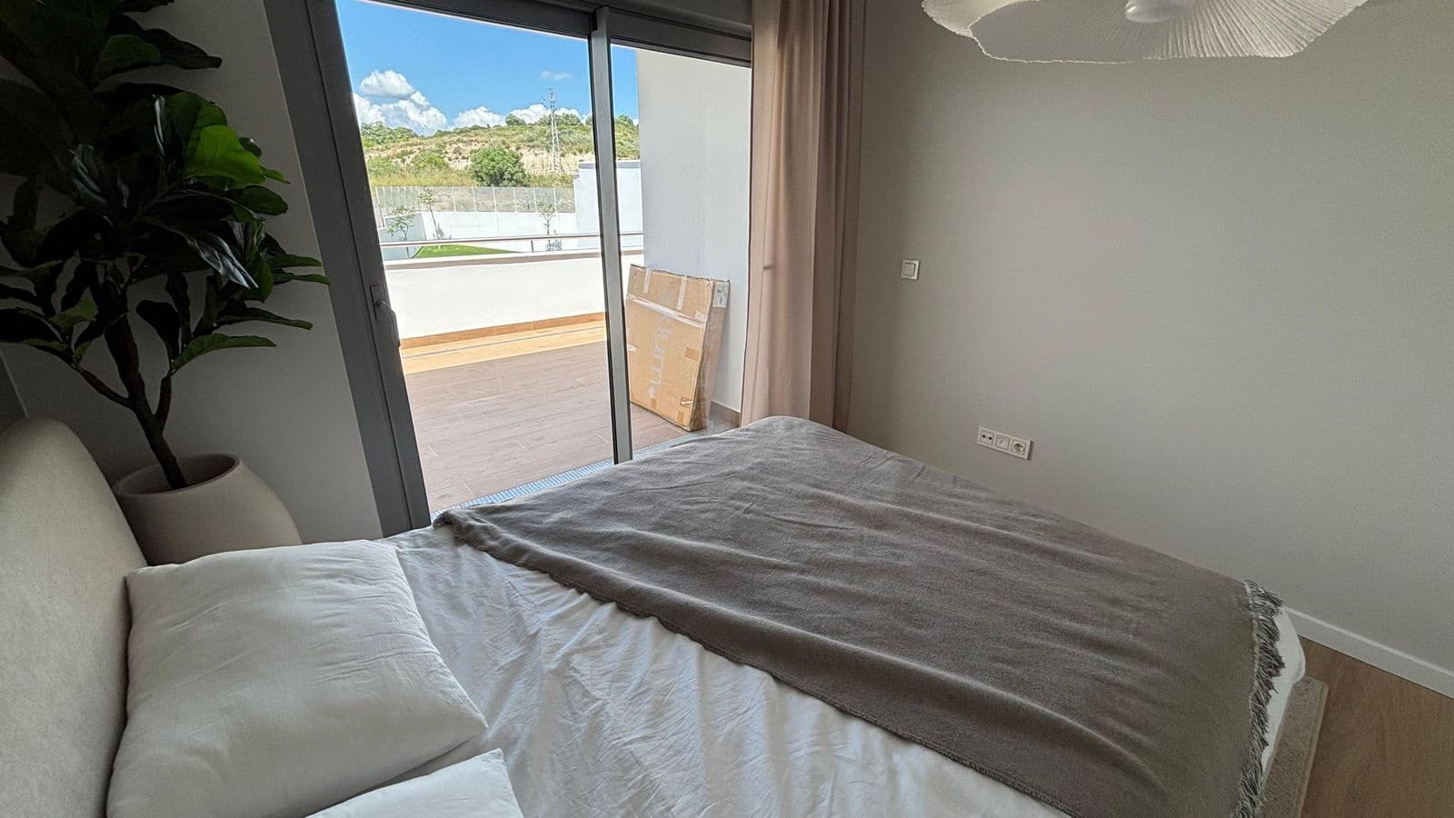 2 chambre Appartement à vendre à Estepona - 595 000 € (Ref: 9894655)