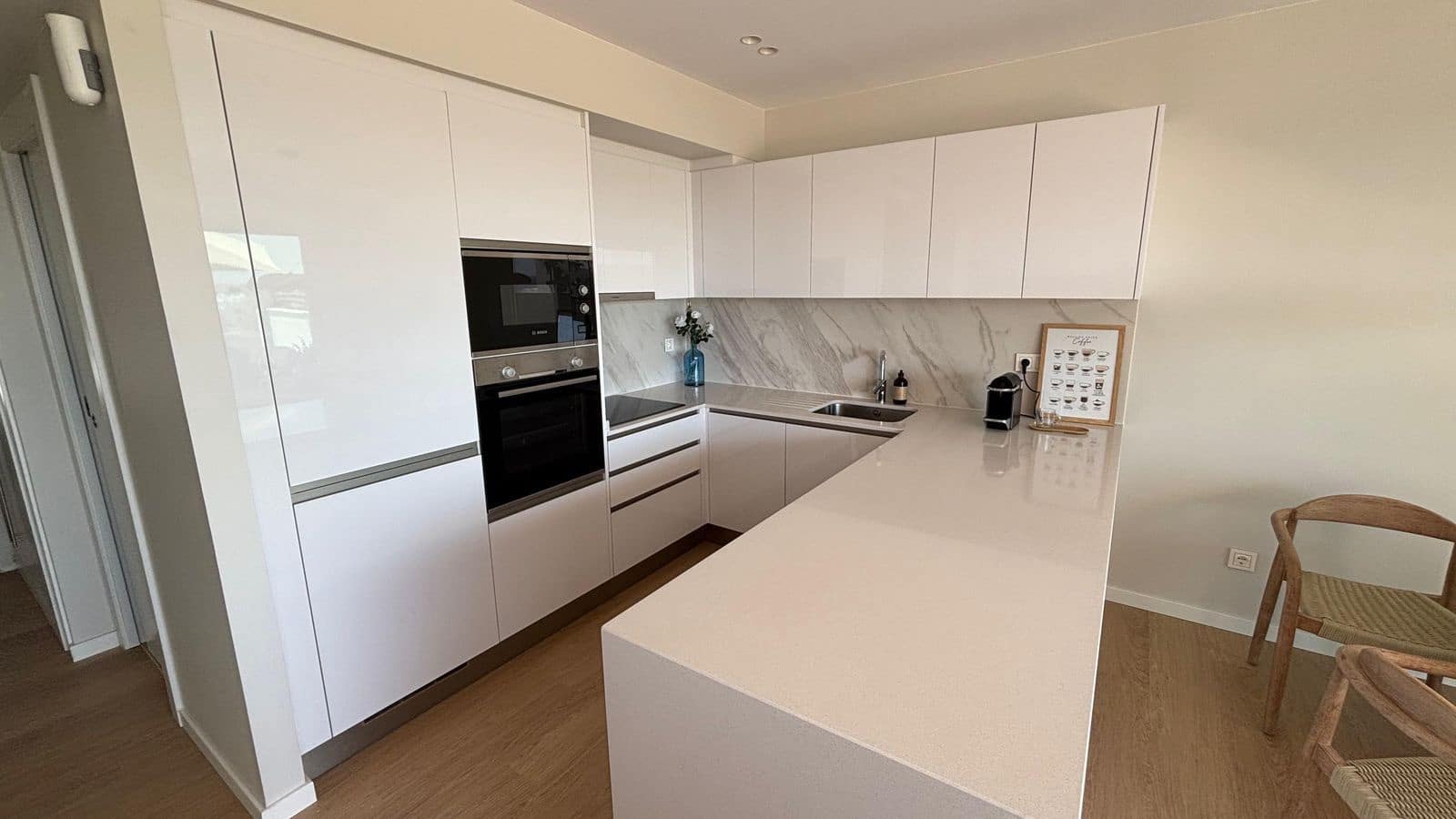 2 chambre Appartement à vendre à Estepona - 595 000 € (Ref: 9894655)