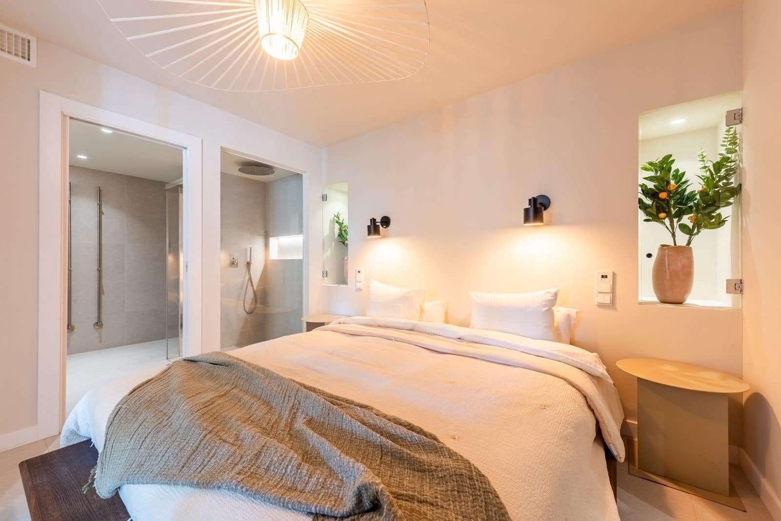3 chambre Appartement à vendre à Nueva Andalucia - 850 000 € (Ref: 9894657)
