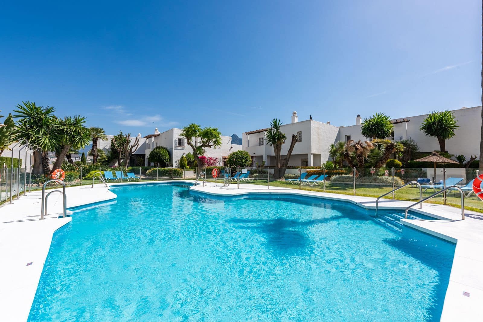 3 chambre Appartement à vendre à Nueva Andalucia - 850 000 € (Ref: 9894657)