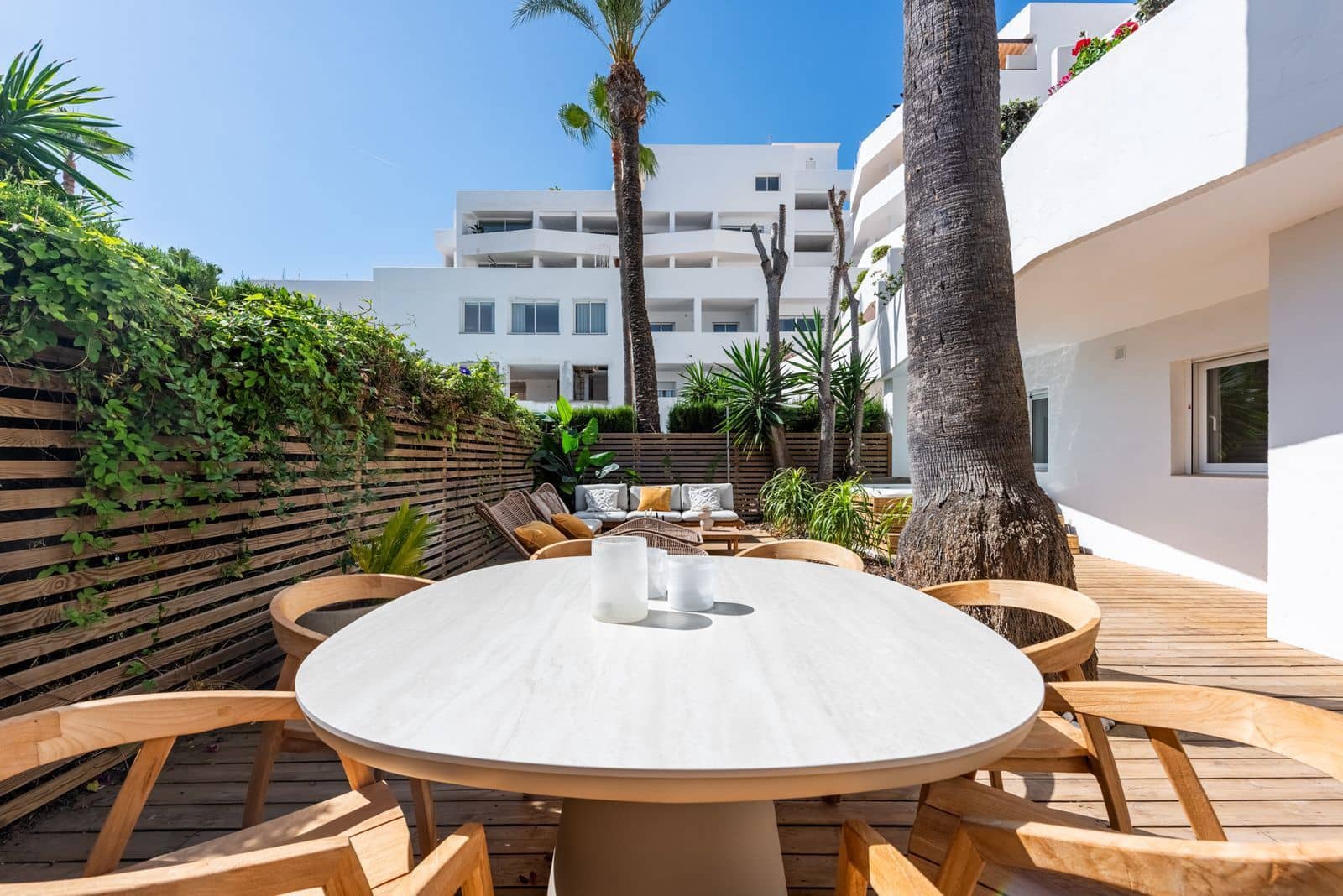 3 chambre Appartement à vendre à Nueva Andalucia - 850 000 € (Ref: 9894657)