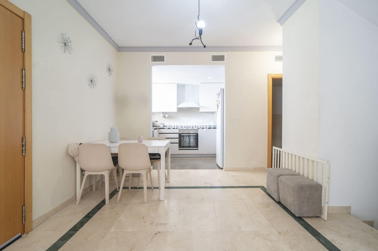 Casa de 2 habitaciones en Casares en venta - 389.000 € (Ref: 9894660)