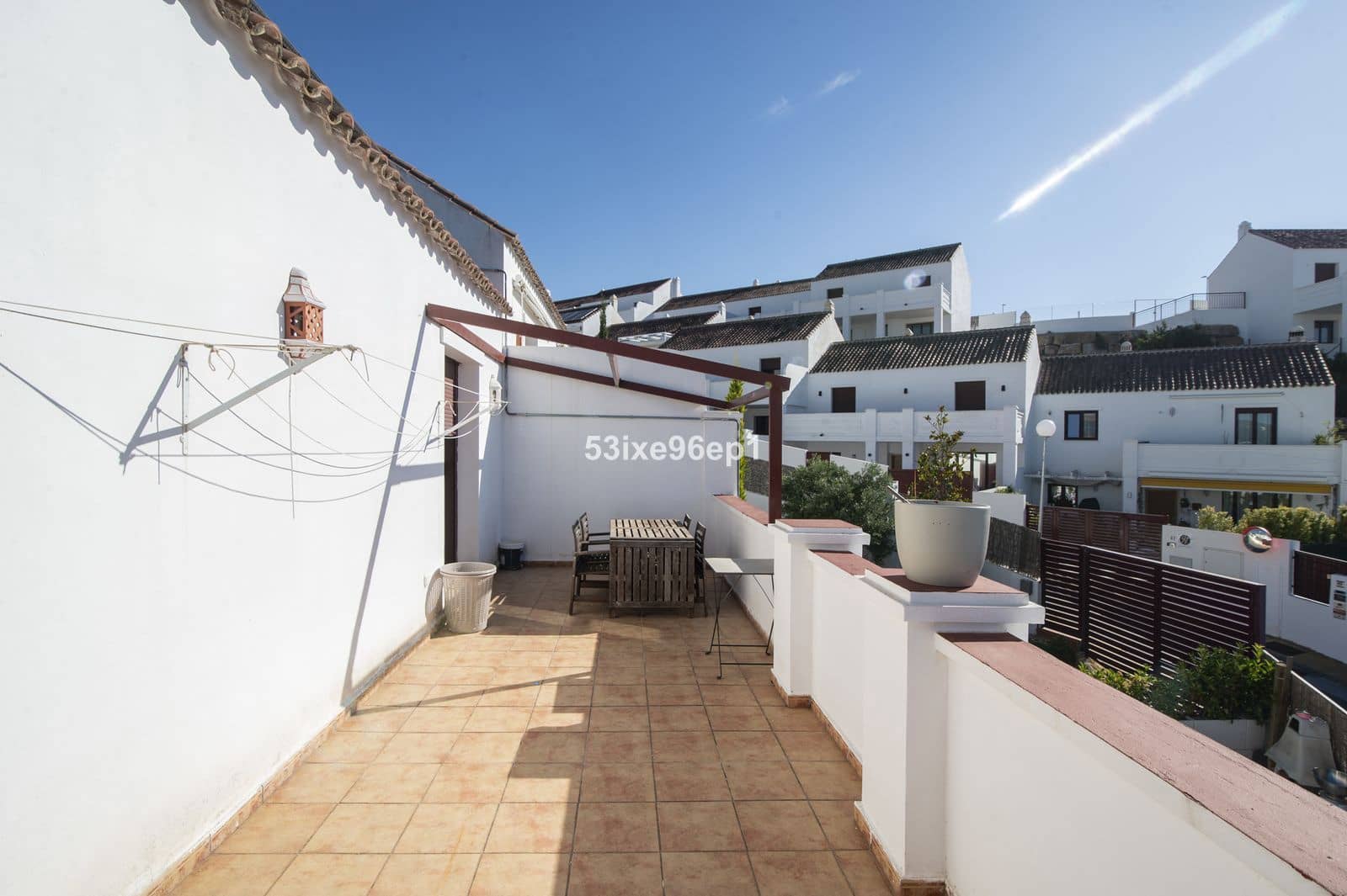 Casa de 2 habitaciones en Casares en venta - 389.000 € (Ref: 9894660)