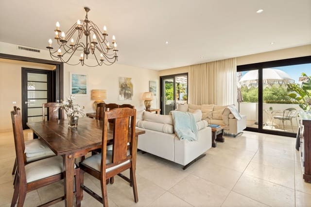 Casa de 2 habitaciones en Sotogrande, San Roque en venta - 999.950 € (Ref: 9894663)