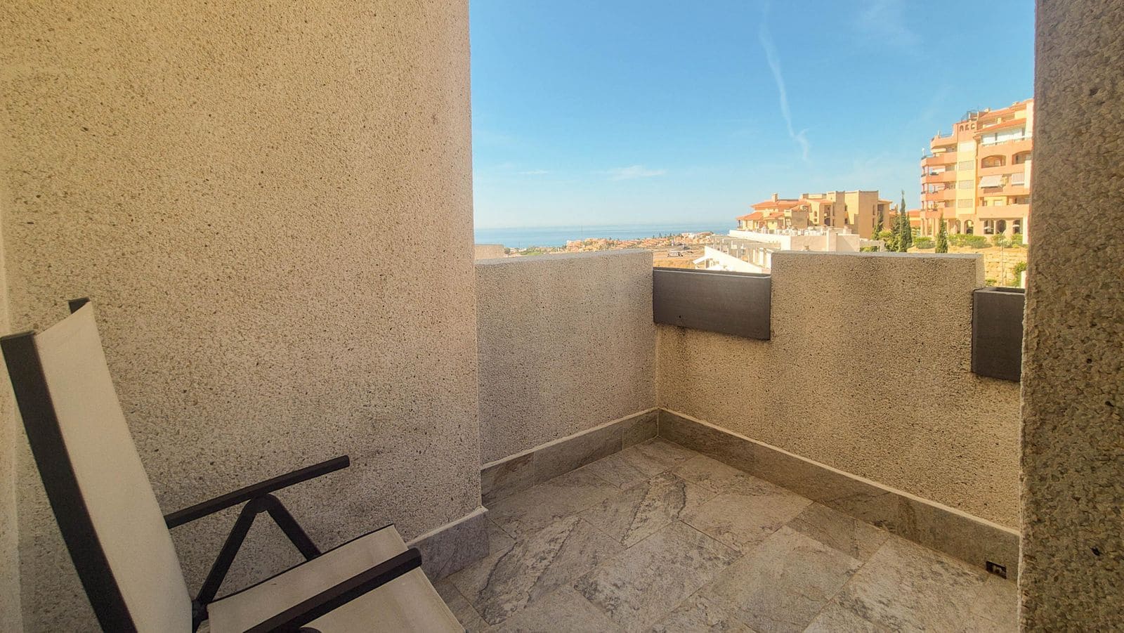 3 slaapkamer Penthouse te koop in Riviera del Sol - € 647.000 (Ref: 9894666)