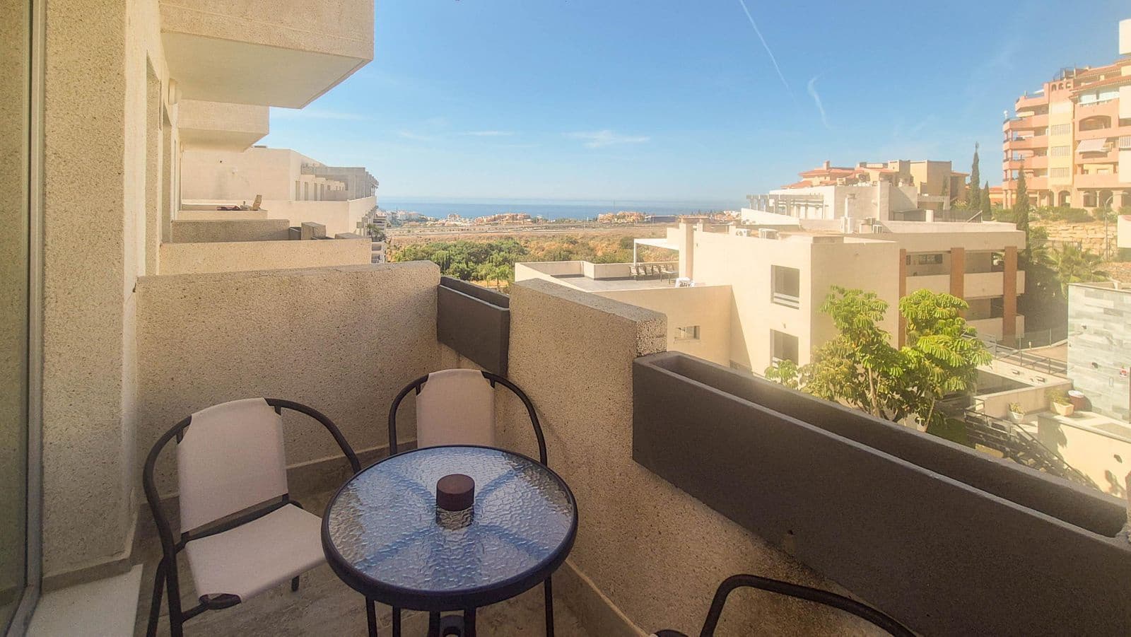 3 slaapkamer Penthouse te koop in Riviera del Sol - € 647.000 (Ref: 9894666)