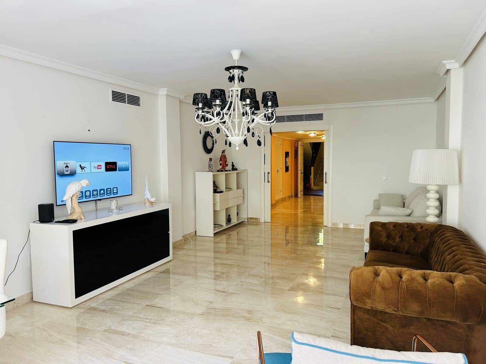 Apartamento de 2 habitaciones en Elviria en venta - 600.000 € (Ref: 9894675)