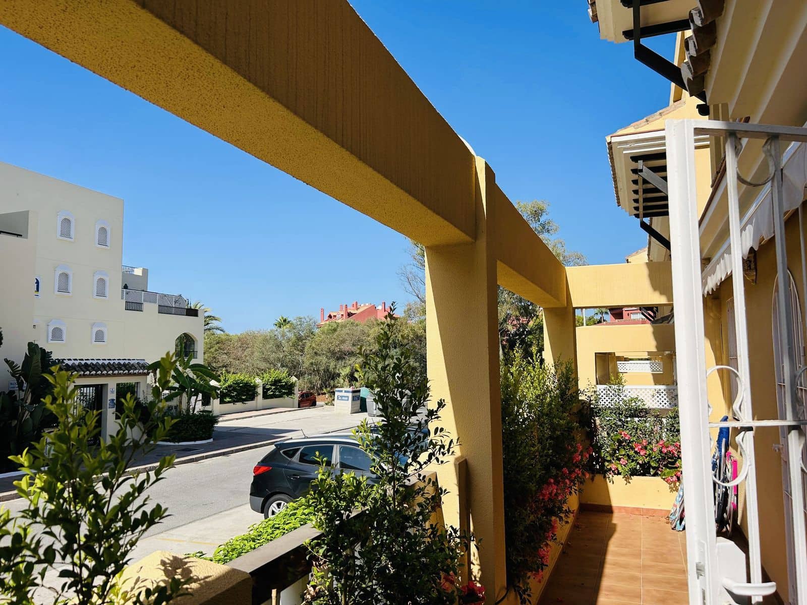 Apartamento de 2 habitaciones en Elviria en venta - 600.000 € (Ref: 9894675)