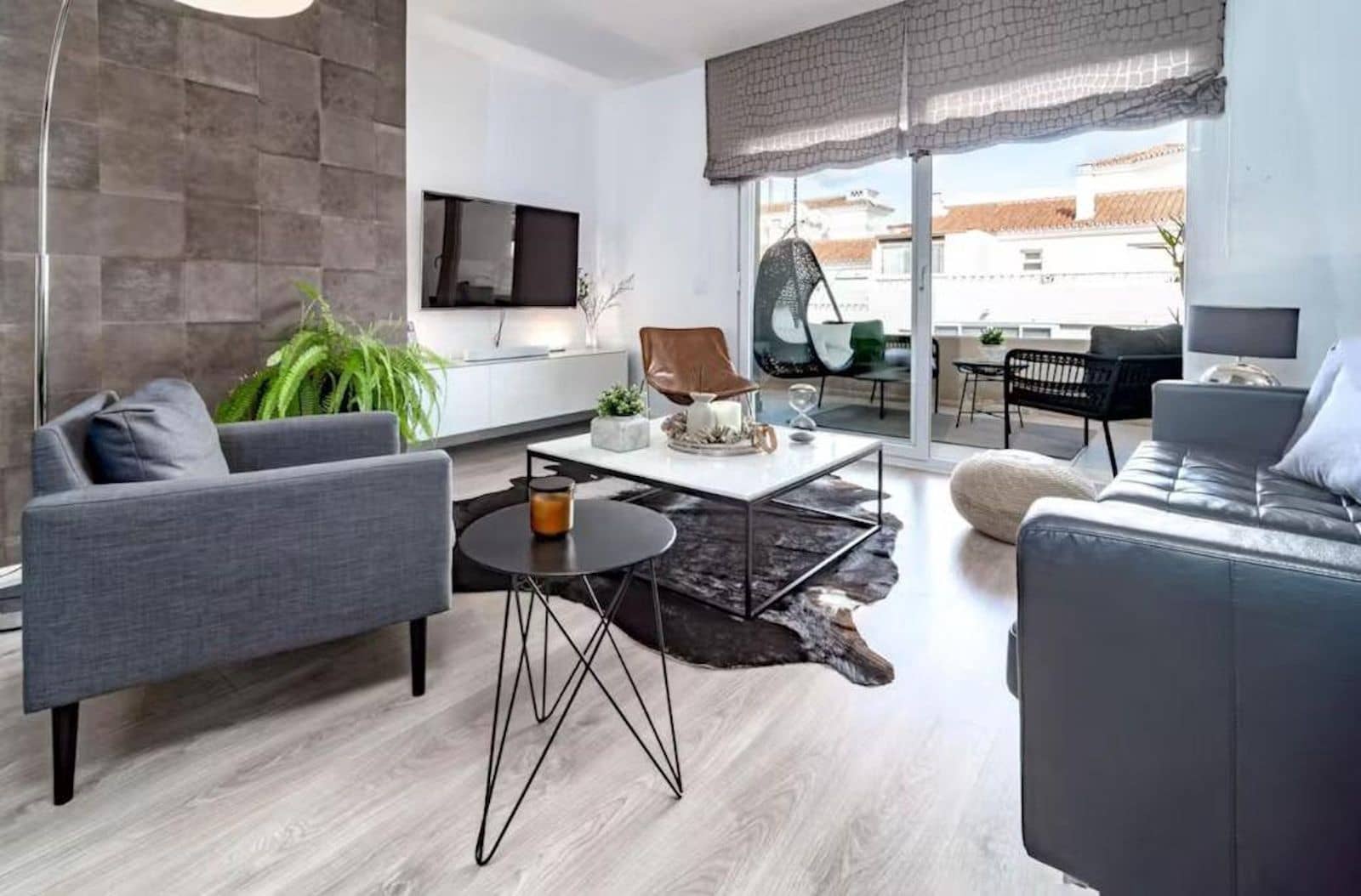 3 slaapkamer Appartement te koop in Nueva Andalucia - € 495.000 (Ref: 9894676)