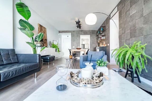 3 slaapkamer Appartement te koop in Nueva Andalucia, Marbella - € 495.000 (Ref: 9894676)