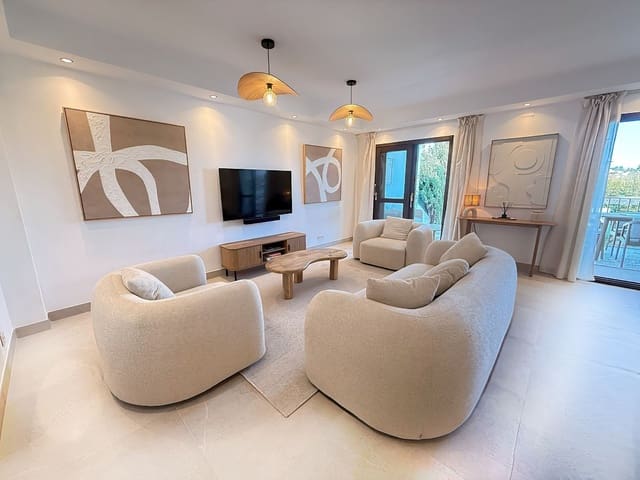 4 camera da letto Casa in vendita in Estepona - 750.000 € (Rif: 9894678)
