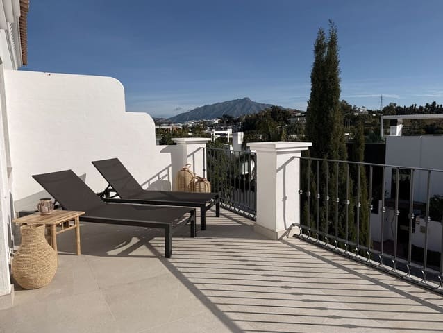 4 camera da letto Casa in vendita in Estepona - 750.000 € (Rif: 9894678)