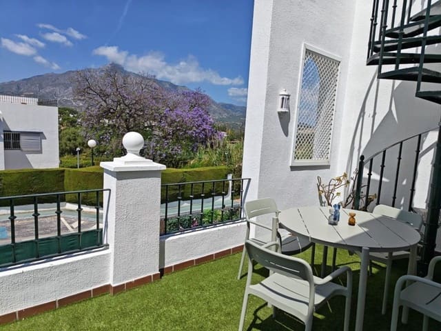 2 makuuhuone Kattohuoneisto myytävänä paikassa Marbella - 525 000 € (Ref: 9894683)