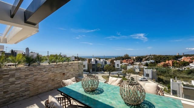 3 makuuhuone Kattohuoneisto myytävänä paikassa Cabopino, Marbella - 1 199 000 € (Ref: 9894686)
