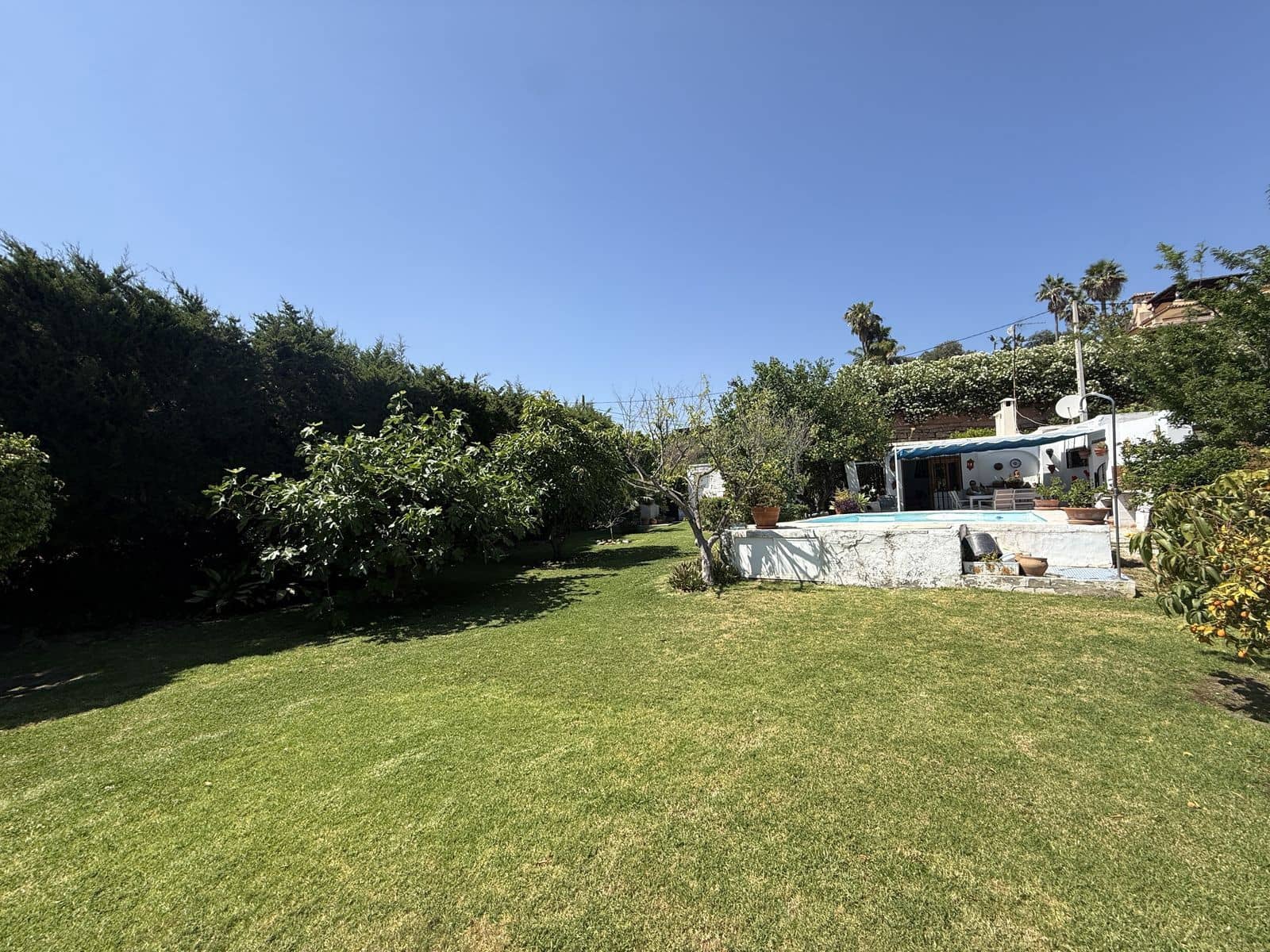 2 sovrum Finca/Hus på landet till salu i Estepona - 550 000 € (Ref: 9894687)