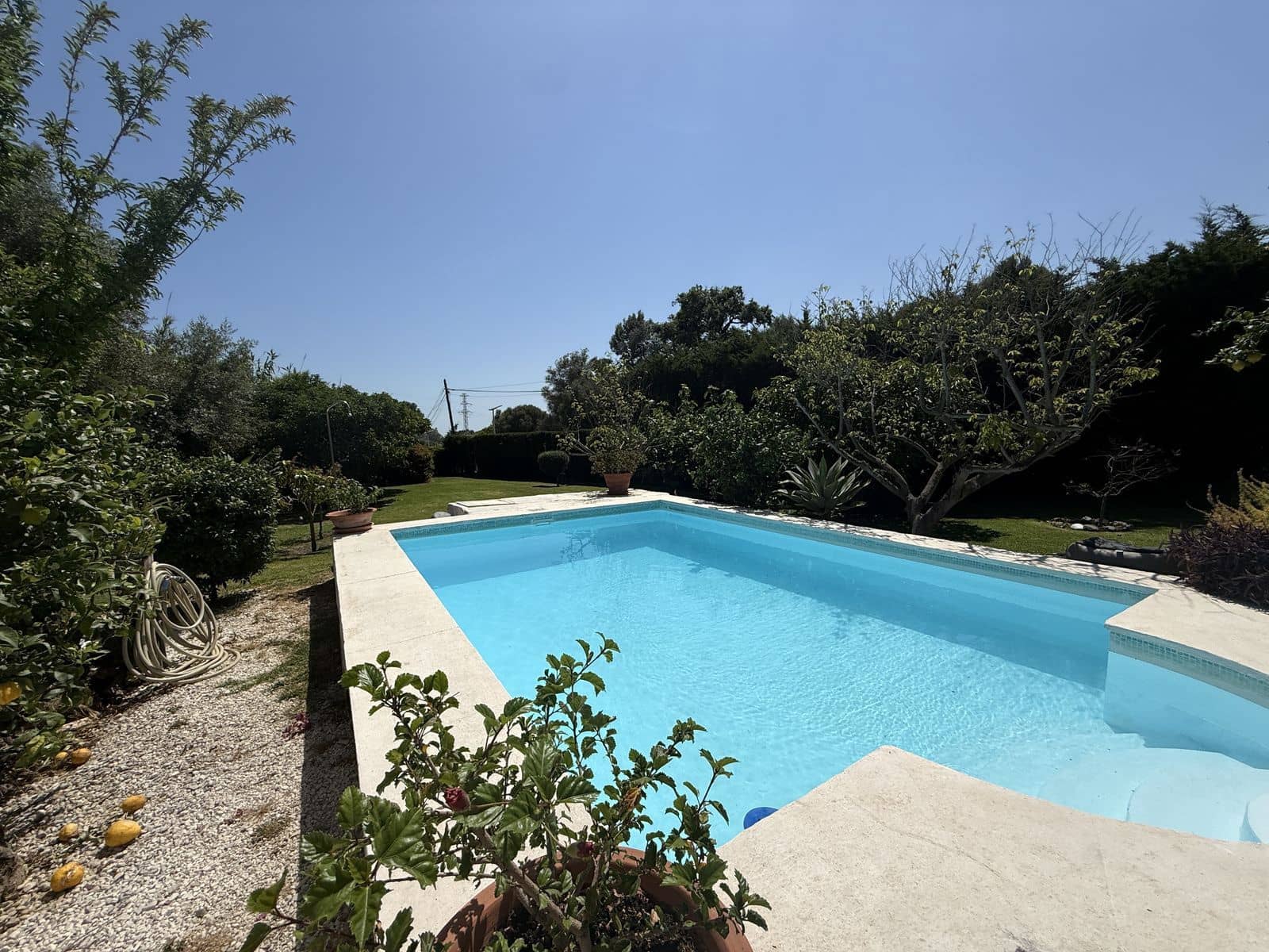 2 sovrum Finca/Hus på landet till salu i Estepona - 550 000 € (Ref: 9894687)