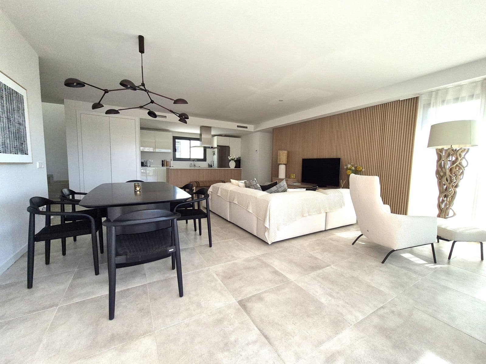 3 chambre Penthouse à vendre à Estepona - 1 095 000 € (Ref: 9894689)