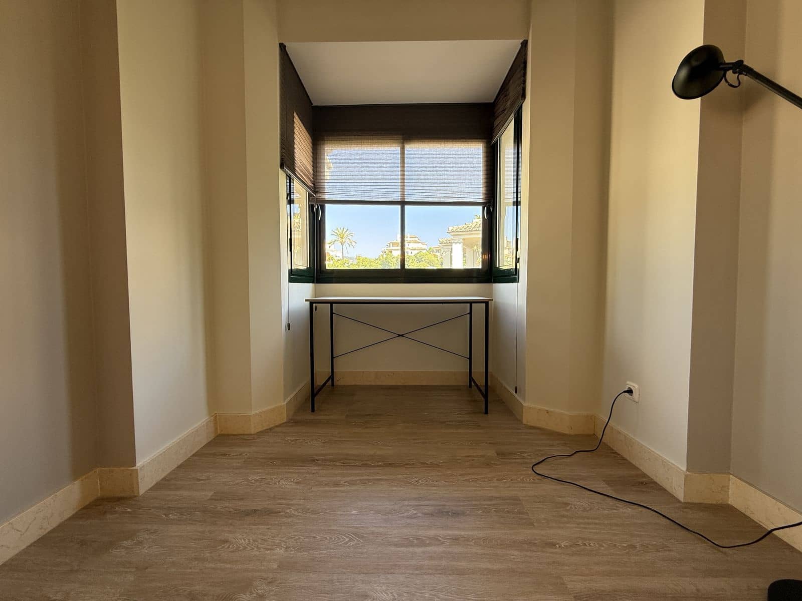 3 quarto Penthouse para venda em Benahavis - 940 000 € (Ref: 9894690)