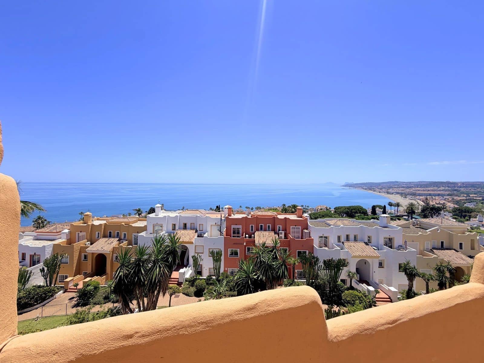 Ático de 3 habitaciones en Bahia de Casares en venta - 450.000 € (Ref: 9894691)