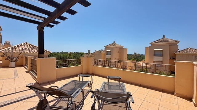 4 soveværelse Penthouse til salg i Elviria, Marbella - € 1.575.000 (Ref: 9894692)