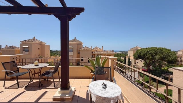 4 soveværelse Penthouse til salg i Elviria, Marbella - € 1.575.000 (Ref: 9894692)