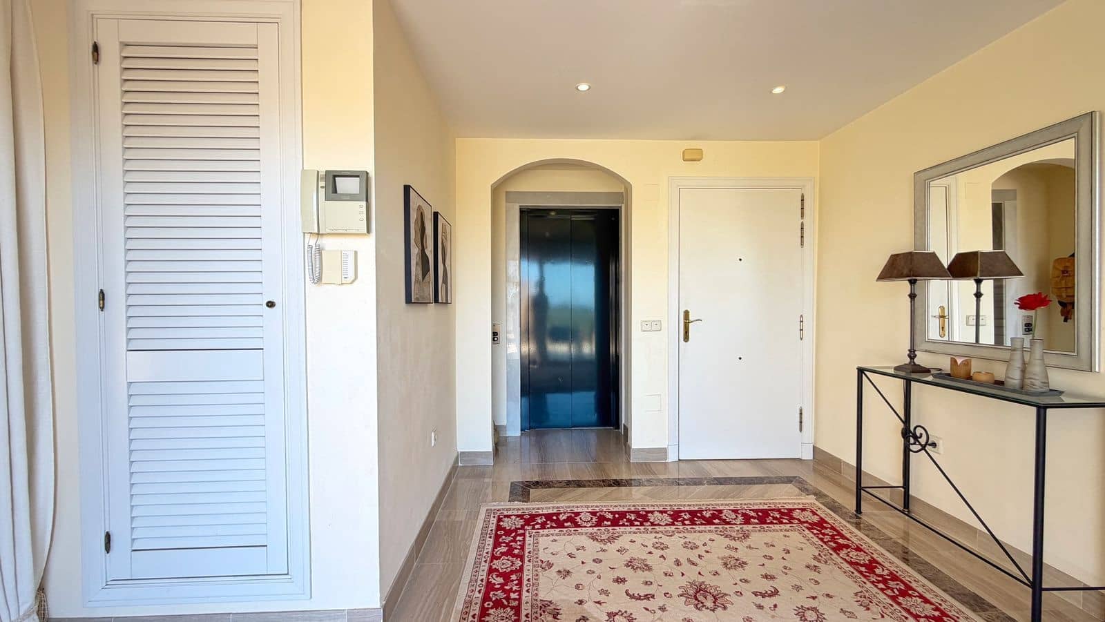 4 soveværelse Penthouse til salg i Elviria - € 1.575.000 (Ref: 9894692)