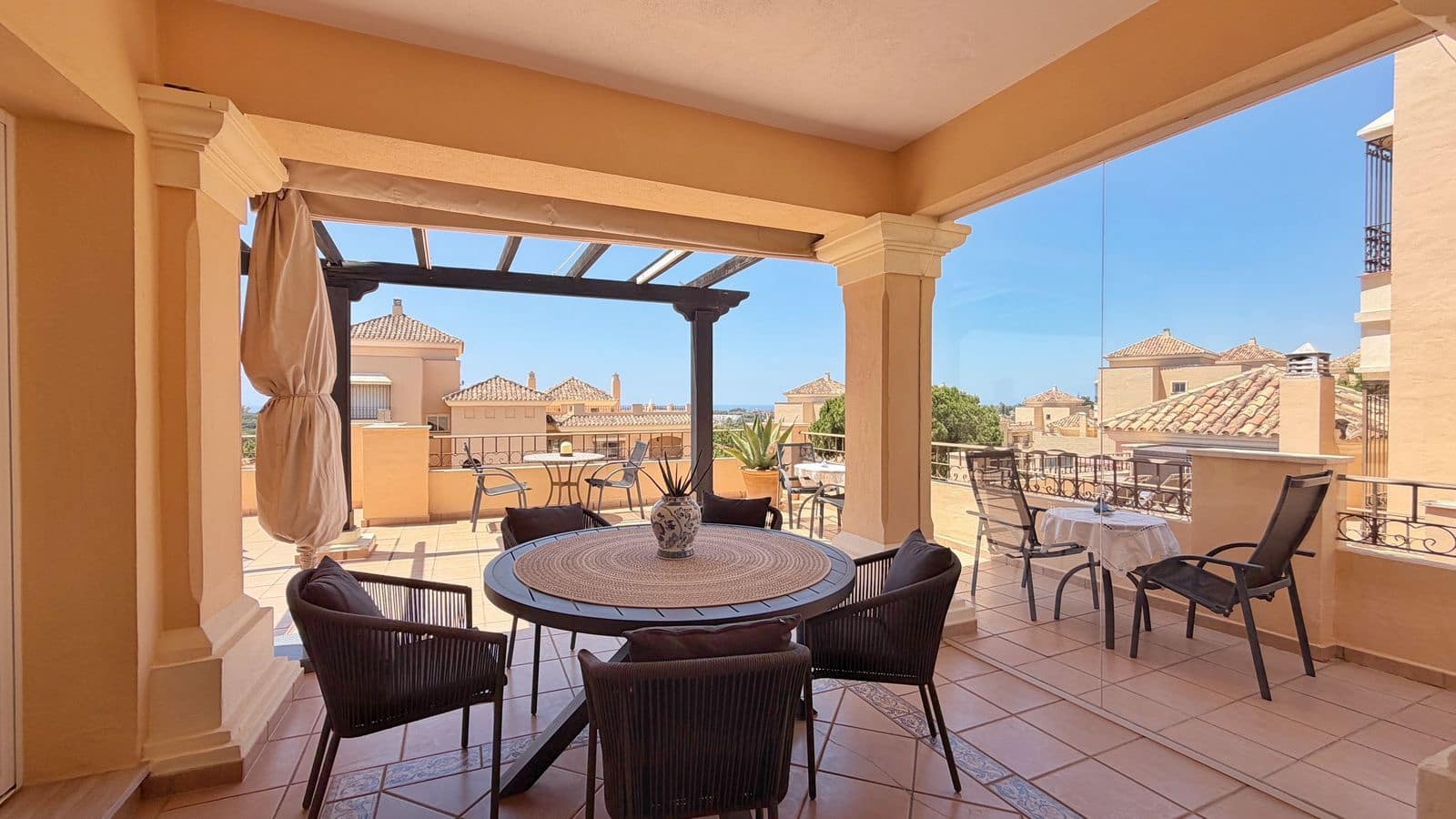 4 soveværelse Penthouse til salg i Elviria - € 1.575.000 (Ref: 9894692)