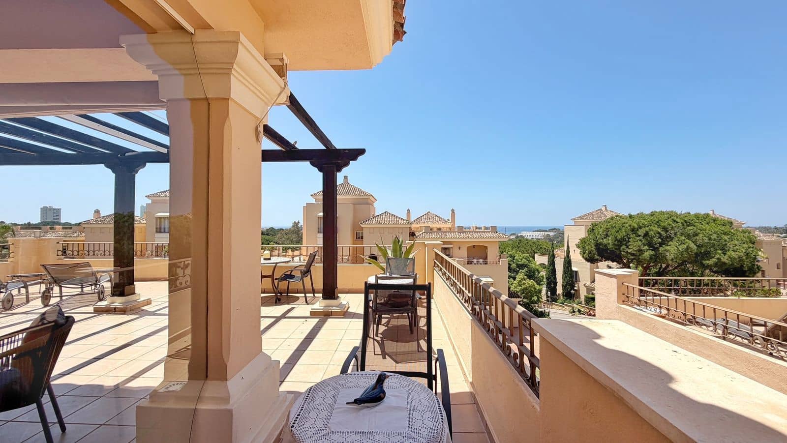 4 soveværelse Penthouse til salg i Elviria - € 1.575.000 (Ref: 9894692)