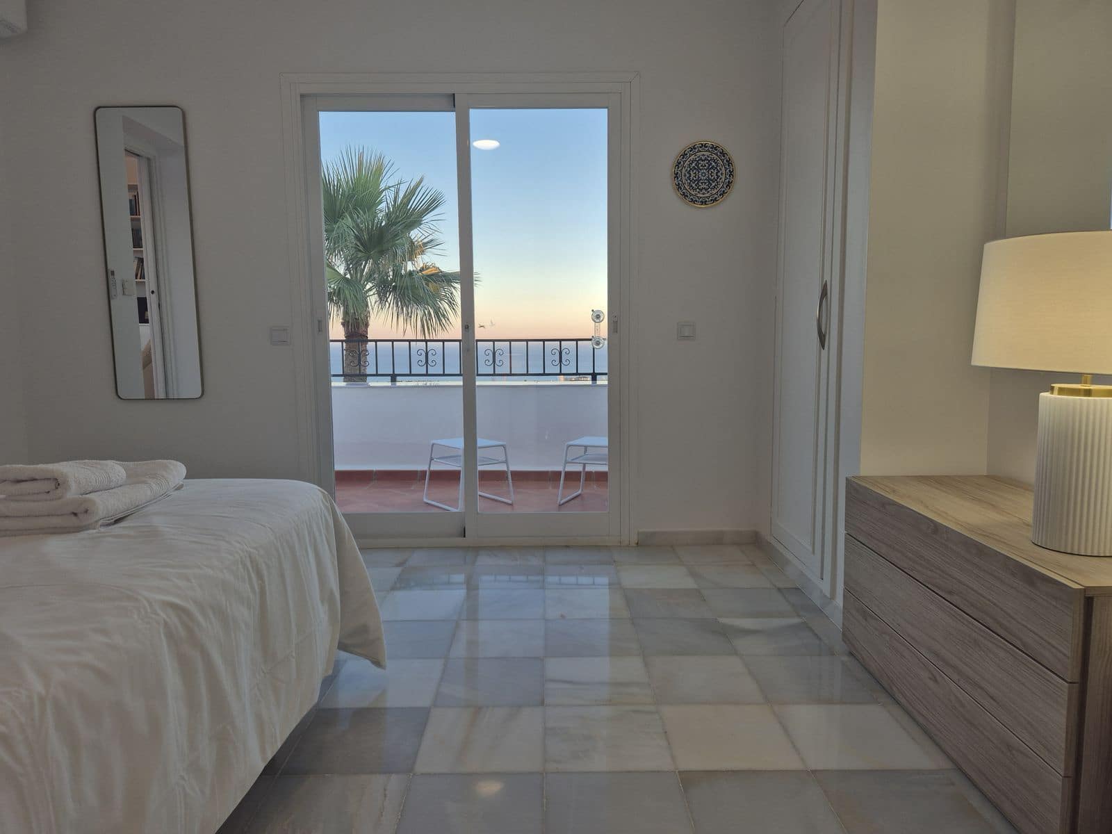 3 soveværelse Penthouse til salg i Calahonda - € 850.000 (Ref: 9894693)