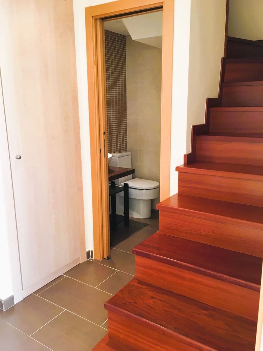 2 soverom Penthouse til salgs i New Golden Mile - € 330 000 (Ref: 9894695)