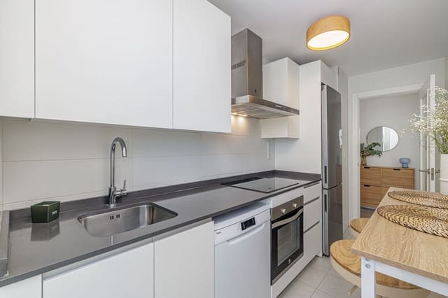 2 sovrum Takvåning till salu i Estepona - 430 000 € (Ref: 9894697)