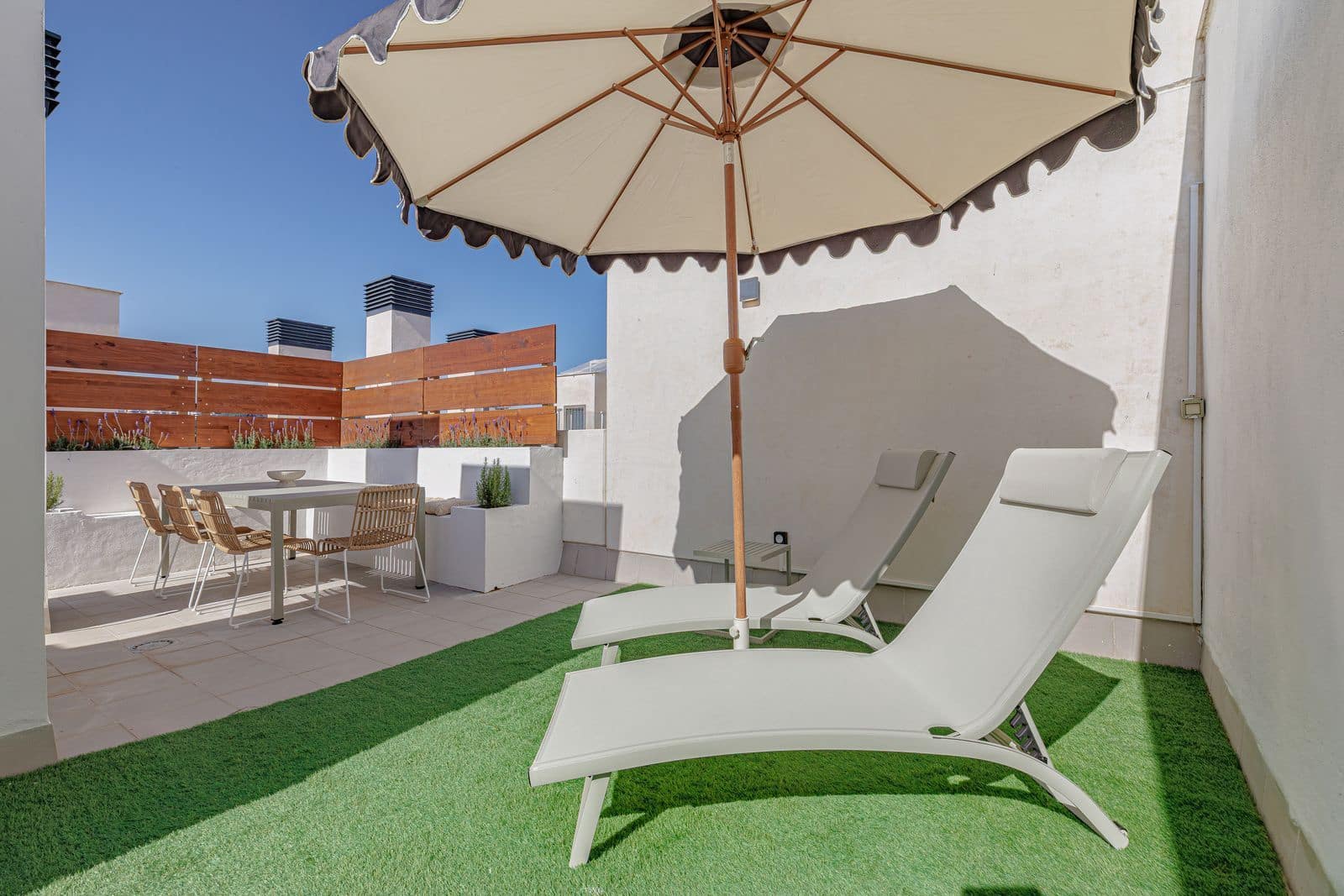 2 sovrum Takvåning till salu i Estepona - 430 000 € (Ref: 9894697)