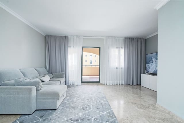 3 soveværelse Lejlighed til salg i San Pedro de Alcantara, Marbella - € 750.000 (Ref: 9910538)