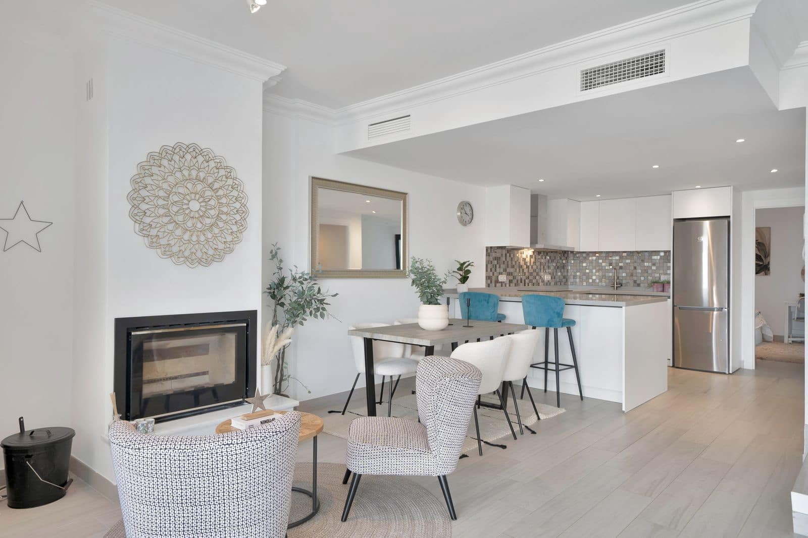 4 sovrum Semi-fristående Villa till salu i La Mairena - 595 000 € (Ref: 9910539)
