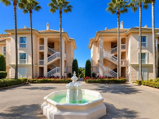 3 bedroom Penthouse for sale in Los Flamingos, Benahavís - € 1,450,000 (Ref: 9910541)