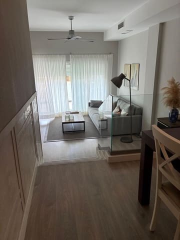 2 soveværelse Lejlighed til salg i San Pedro de Alcantara, Marbella - € 430.000 (Ref: 9910542)