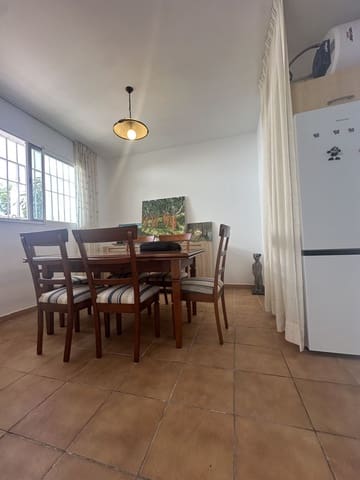 4 sovrum Lägenhet till salu i Marbella - 580 000 € (Ref: 9910546)