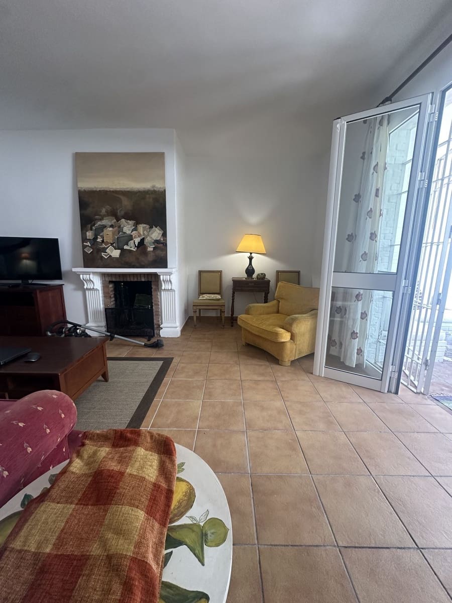 4 sovrum Lägenhet till salu i Marbella - 580 000 € (Ref: 9910546)