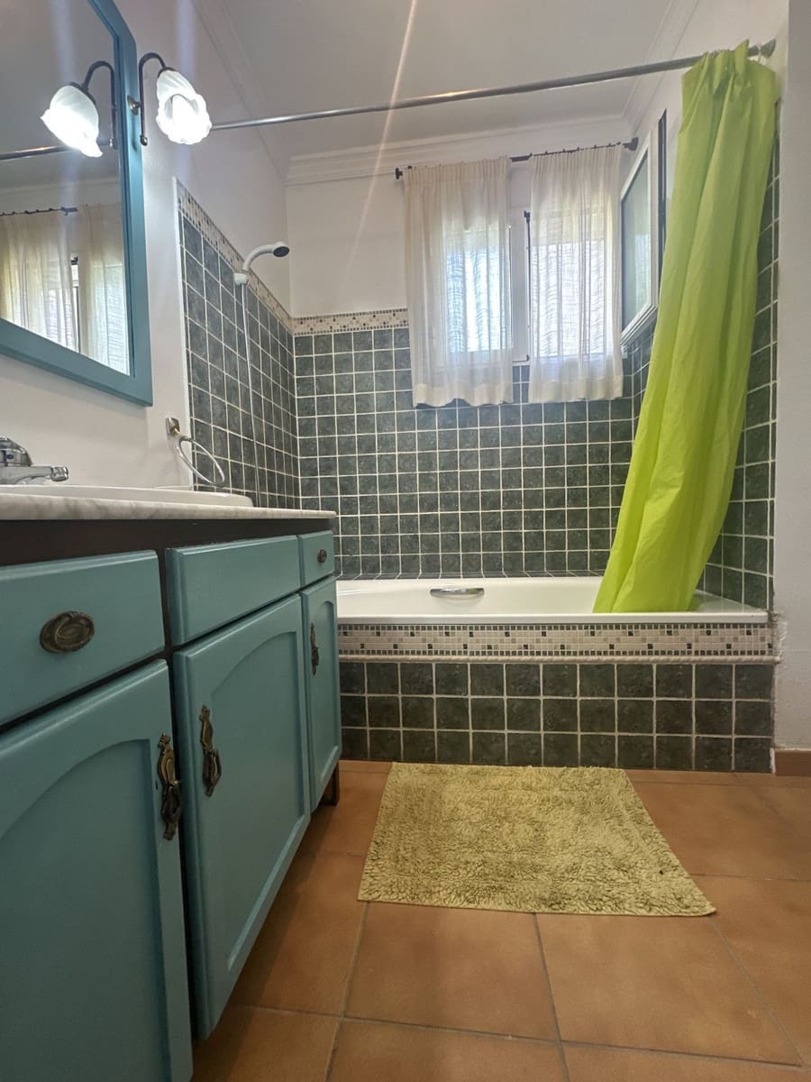 4 sovrum Lägenhet till salu i Marbella - 580 000 € (Ref: 9910546)