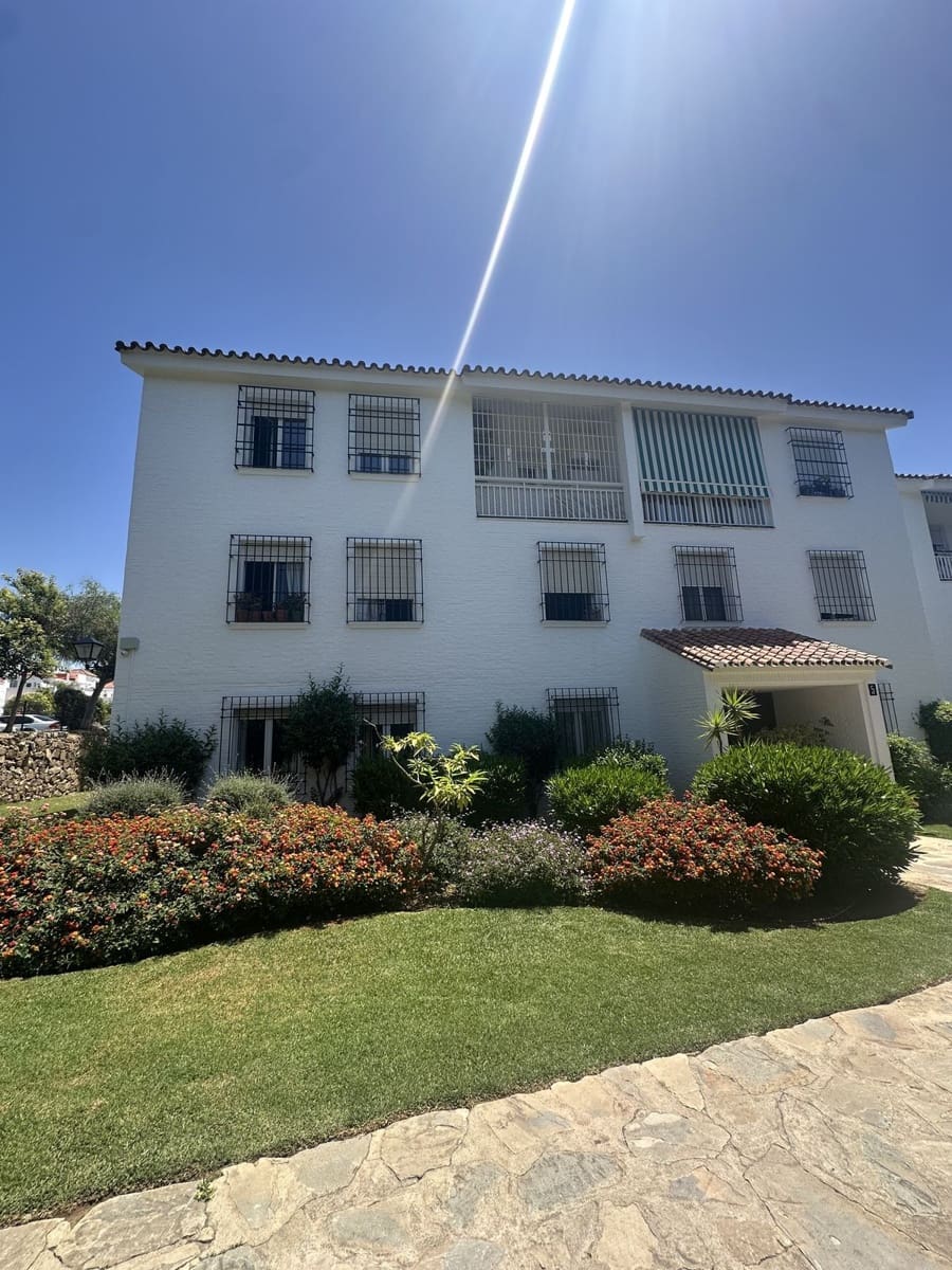 4 sovrum Lägenhet till salu i Marbella - 580 000 € (Ref: 9910546)